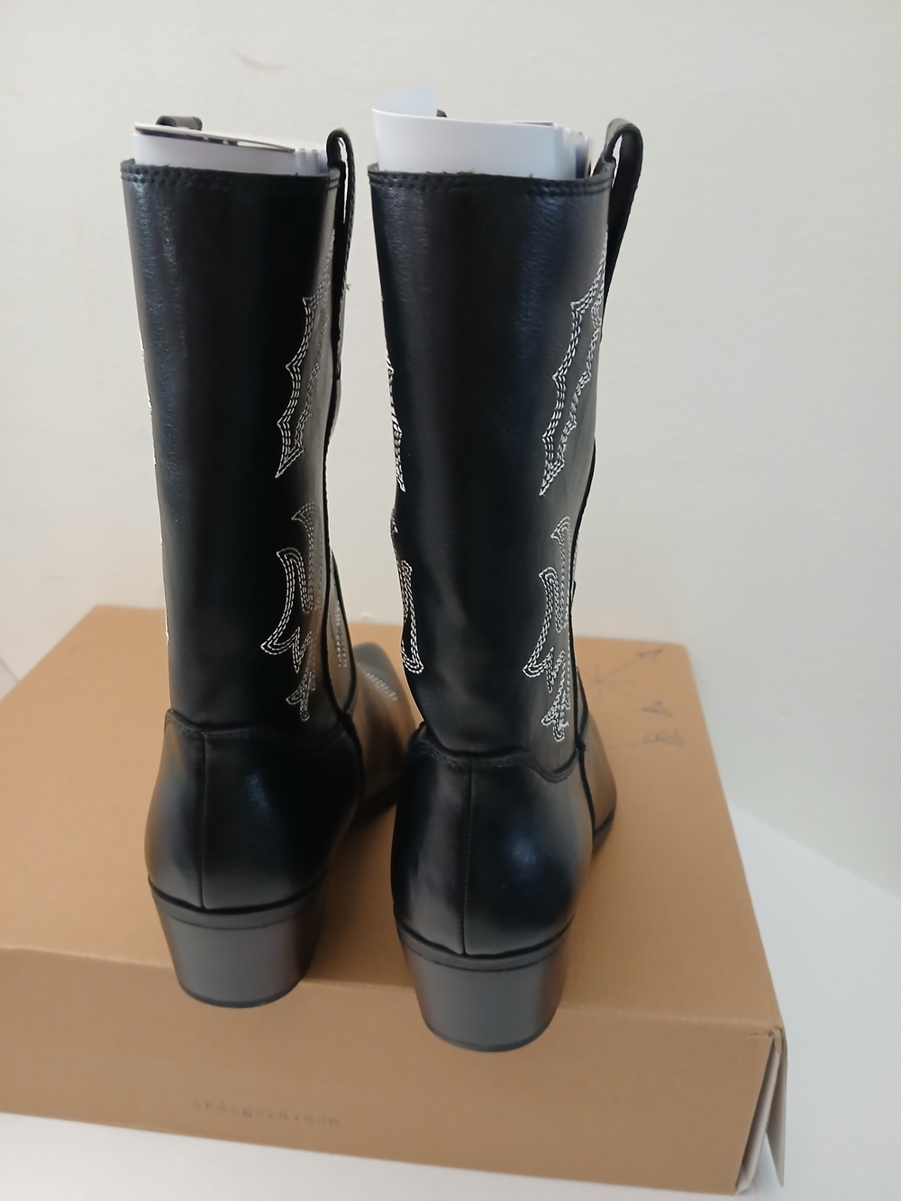 Black Western Embroidered Mid-Calf Women’s Boots Size 11 New $35 - Picture 2 of 8